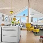 Holiday home Stunning In With Wifi *